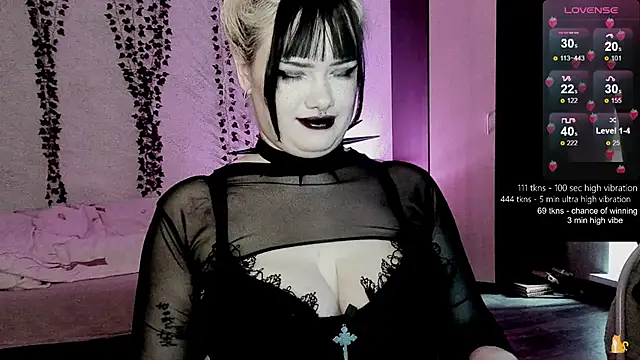 Snapshot of strawberry_elfcat chatting on March 2026 03:17:01 AM strawberry elfcat online show from March 2026 03:17:01 AM