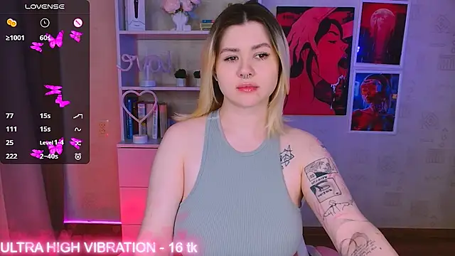 cutie mili online show from February 2025 10:39:01 AM