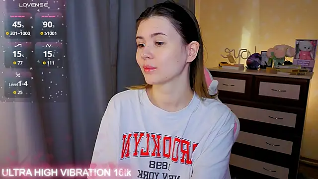 cutie mili online show from November 2025 07:41:02 AM