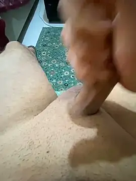 azginnn35 online show from February 2026 11:13:01 AM