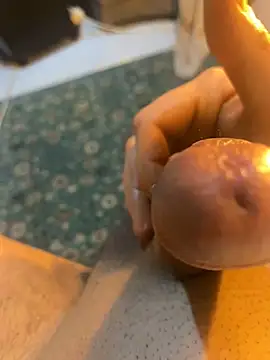 azginnn35 online show from February 2026 11:25:01 PM