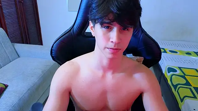 Snapshot of carl_dixon chatting on November 2025 07:56:02 PM carl dixon online show from November 2025 07:56:02 PM