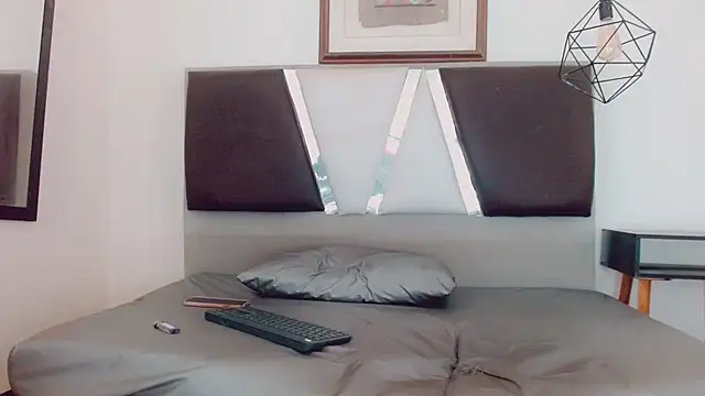 hilary rodriguez online show from December 2024 09:58:02 PM