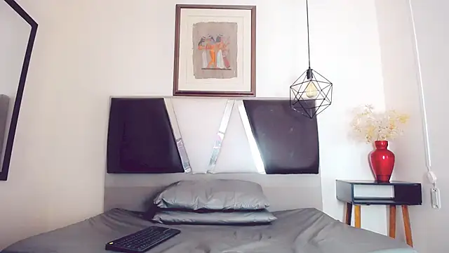 hilary rodriguez online show from January 2025 07:31:02 PM