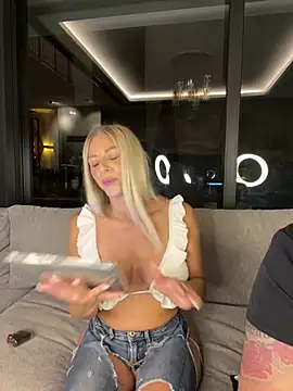 SexOnMyLvL online show from May 2026 08:37:01 PM