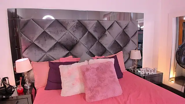 sofhiaa adaams online show from January 2025 05:34:02 PM