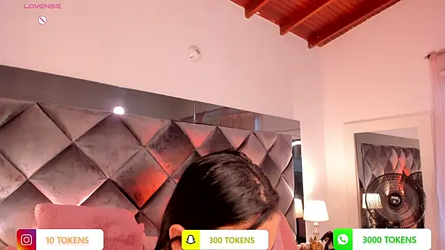 sofhiaa adaams online show from March 2025 06:43:02 PM