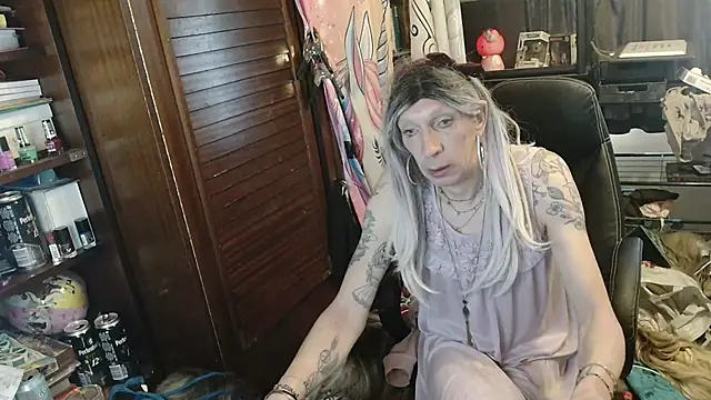Ombeline1 online show from April 2026 06:52:01 AM