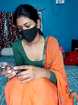 Snapshot of Triha_18 chatting on January 2025 03:01:01 PM Triha 18 online show from January 2025 03:01:01 PM