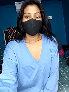 Snapshot of Triha_18 chatting on February 2025 04:36:02 PM Triha 18 online show from February 2025 04:36:02 PM