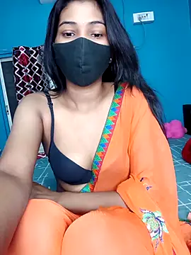 Snapshot of Triha_18 chatting on February 2025 07:26:01 PM Triha 18 online show from February 2025 07:26:01 PM