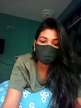 Snapshot of Triha_18 chatting on September 2025 10:06:01 AM Triha 18 online show from September 2025 10:06:01 AM