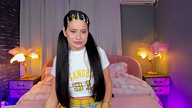 AmedeeaBanks online show from March 2026 08:26:01 PM