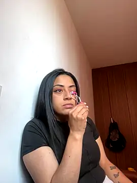 Snapshot of Juana19 chatting on November 2025 08:19:02 PM Juana19 online show from November 2025 08:19:02 PM