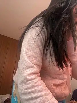 Snapshot of Juana19 chatting on November 2025 01:10:02 PM Juana19 online show from November 2025 01:10:02 PM