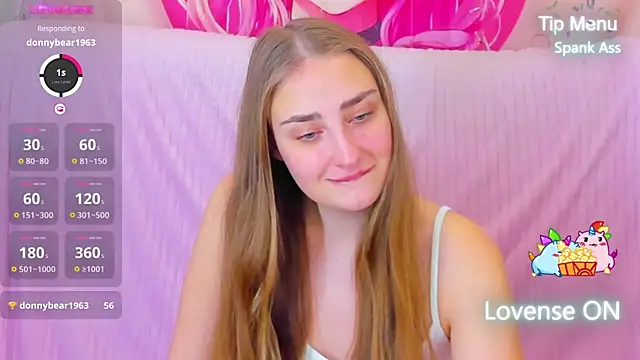 Snapshot of MilliStrii chatting on December 2024 01:03:01 AM MilliStrii online show from December 2024 01:03:01 AM