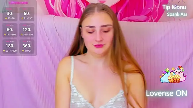 Snapshot of MilliStrii chatting on January 2025 12:57:02 AM MilliStrii online show from January 2025 12:57:02 AM