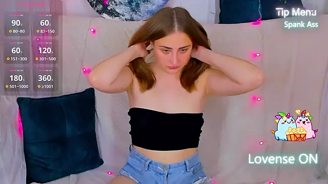 Snapshot of MilliStrii chatting on September 2025 01:28:01 AM MilliStrii online show from September 2025 01:28:01 AM