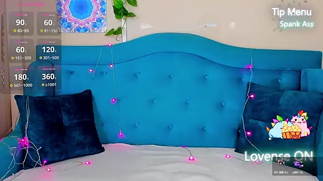 Snapshot of MilliStrii chatting on October 2025 01:36:02 AM MilliStrii online show from October 2025 01:36:02 AM