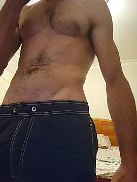 Miaumiau1 online show from May 2026 01:03:01 AM