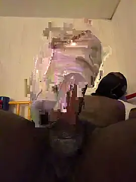 Snapshot of elninoblacko chatting on December 2025 04:47:02 PM elninoblacko online show from December 2025 04:47:02 PM