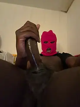 Snapshot of elninoblacko chatting on March 2026 09:09:02 PM elninoblacko online show from March 2026 09:09:02 PM