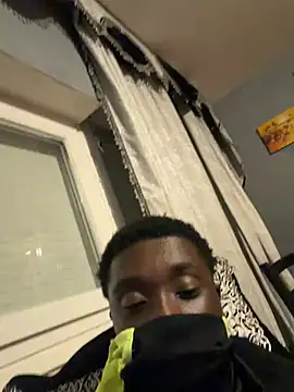 Snapshot of elninoblacko chatting on May 2026 01:11:02 AM elninoblacko online show from May 2026 01:11:02 AM