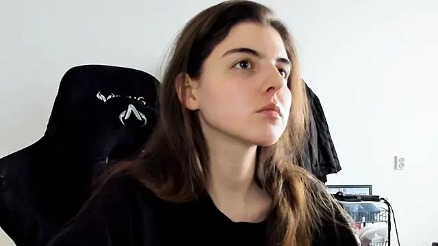 emmamurrr online show from January 2026 10:08:02 AM