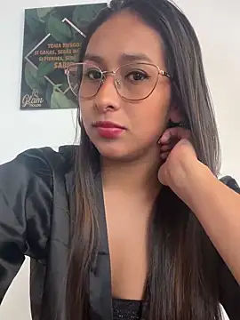 AmelyaMann online show from February 2025 02:57:02 PM