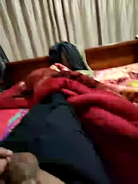 Snapshot of Nuttysub chatting on December 2024 10:23:02 AM Nuttysub online show from December 2024 10:23:02 AM