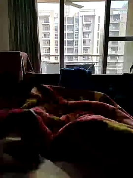 Snapshot of Nuttysub chatting on January 2025 06:03:01 AM Nuttysub online show from January 2025 06:03:01 AM