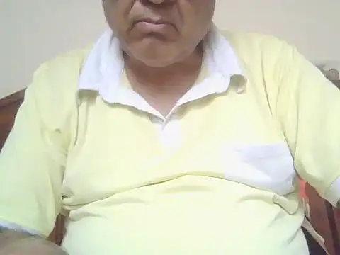 Snapshot of Nuttysub chatting on November 2025 01:49:02 AM Nuttysub online show from November 2025 01:49:02 AM