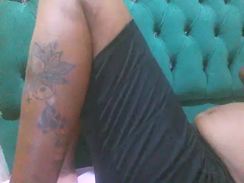 Sexy Riri online show from November 2025 03:31:01 AM