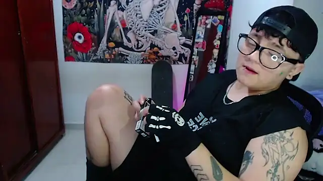 isabeautyx19 online show from April 2026 02:27:02 AM