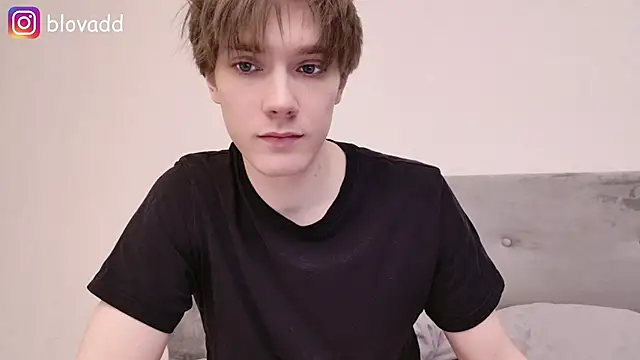 callmenineoneseven online show from February 2026 05:17:02 AM