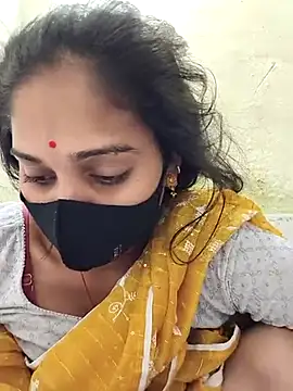 Hi Radhika online show from February 2025 01:09:02 AM