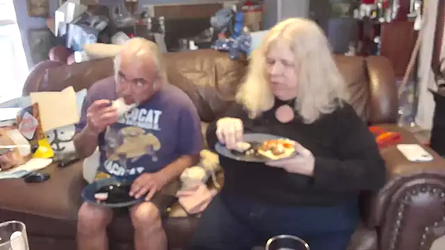 PincheDave4u online show from March 2025 09:22:01 PM