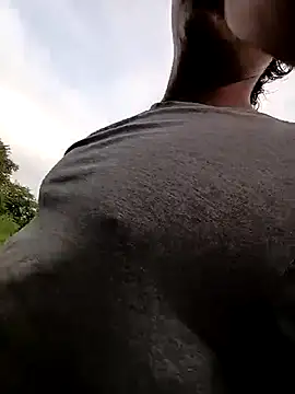 yoryisexi online show from October 2025 01:34:01 PM