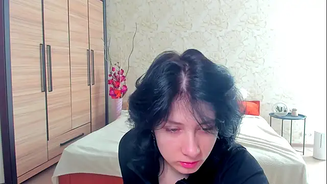 Snapshot of JulisSweet chatting on March 2025 07:33:02 AM JulisSweet online show from March 2025 07:33:02 AM