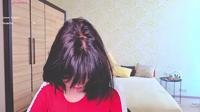 Snapshot of JulisSweet chatting on September 2025 06:56:02 AM JulisSweet online show from September 2025 06:56:02 AM