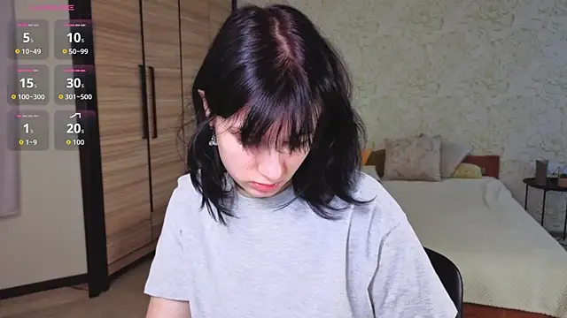 Snapshot of JulisSweet chatting on October 2025 07:20:02 AM JulisSweet online show from October 2025 07:20:02 AM