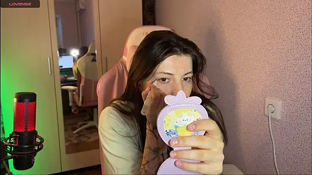 Katrin  kiss online show from March 2025 03:28:02 PM