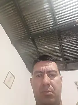 Snapshot of walwan85 chatting on December 2025 09:14:01 AM walwan85 online show from December 2025 09:14:01 AM