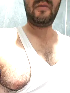 Snapshot of johny_69d@xh chatting on December 2025 05:31:02 PM johny 69dxh online show from December 2025 05:31:02 PM