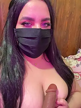 Snapshot of AMBER_SEXY99 chatting on December 2024 02:30:02 AM AMBER SEXY99 online show from December 2024 02:30:02 AM