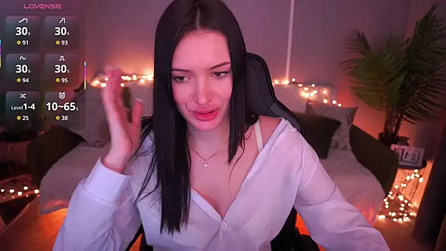 MilaSecrett online show from March 2026 02:43:01 PM