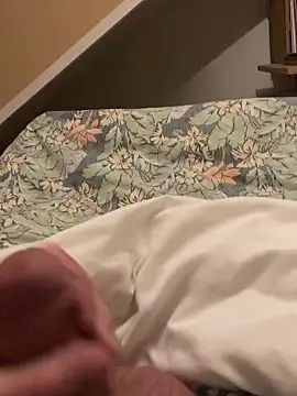 LivingLegend1978 online show from October 2025 10:40:01 PM