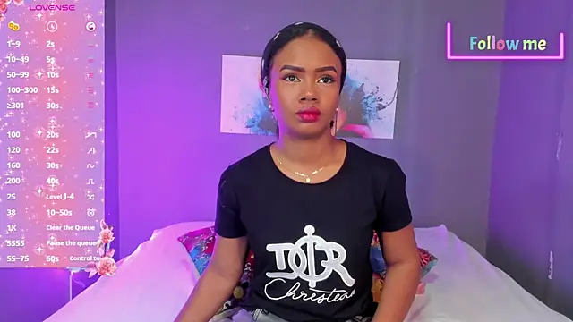 EmmaSmith06 online show from January 2025 05:13:01 PM