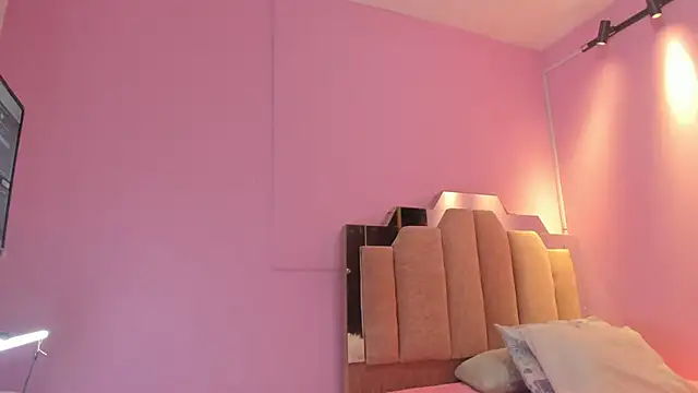 LoveQueen2 online show from September 2025 11:47:01 AM