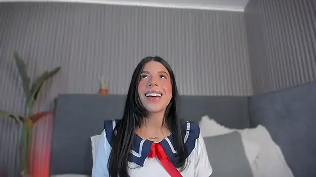 emelie 89 online show from July 2026 12:22:02 PM